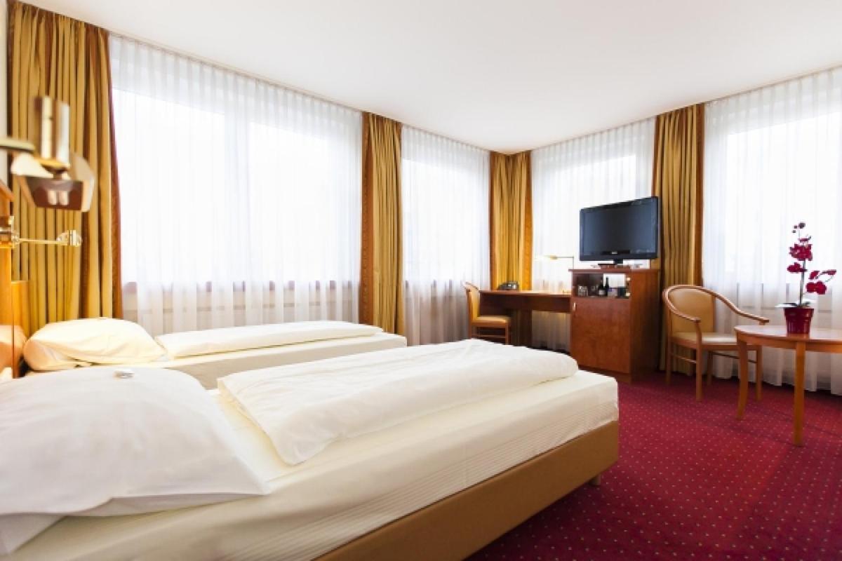 Hotel Am Berliner Platz Langenfeld  Room photo